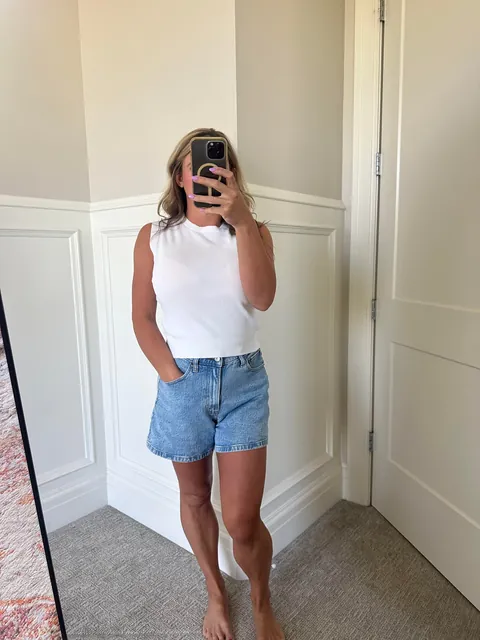 Real stay at home mom that likes to play