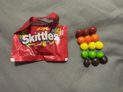 Equal number of flavors in a fun pack