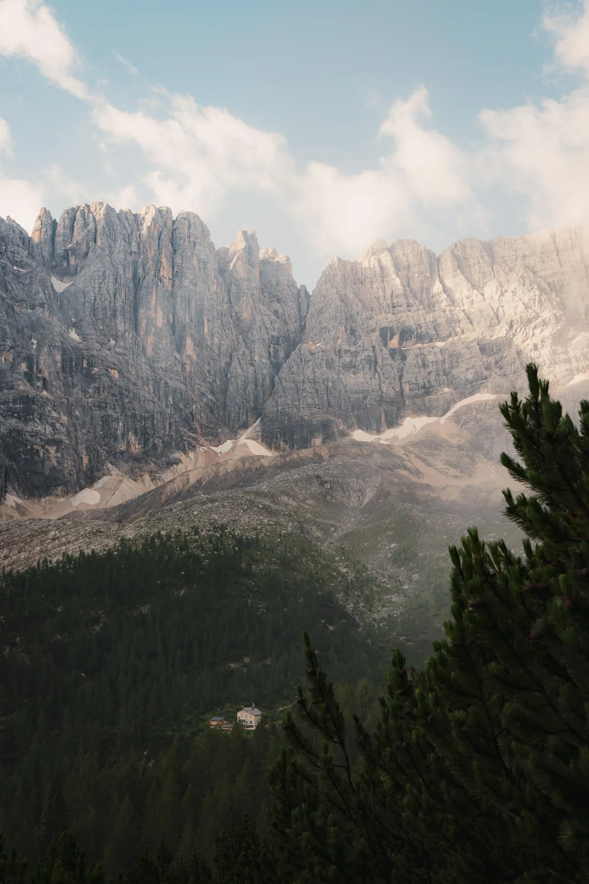 Dolomites,Italy, Alternate route idea staying in Rifugios, 1 week of hiking