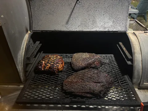 [homemade] 2 Texas Briskets and a Pulled Pork. Zoom in on that fat.