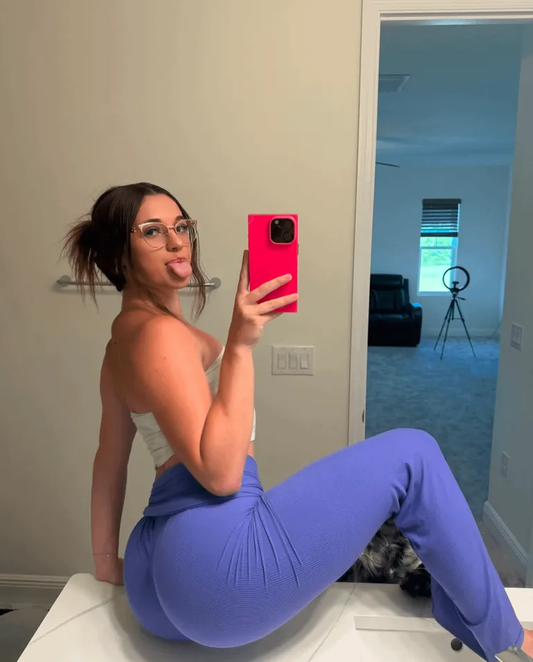 Comment your size and I'll tell you which gym baddie is yours😈🥵