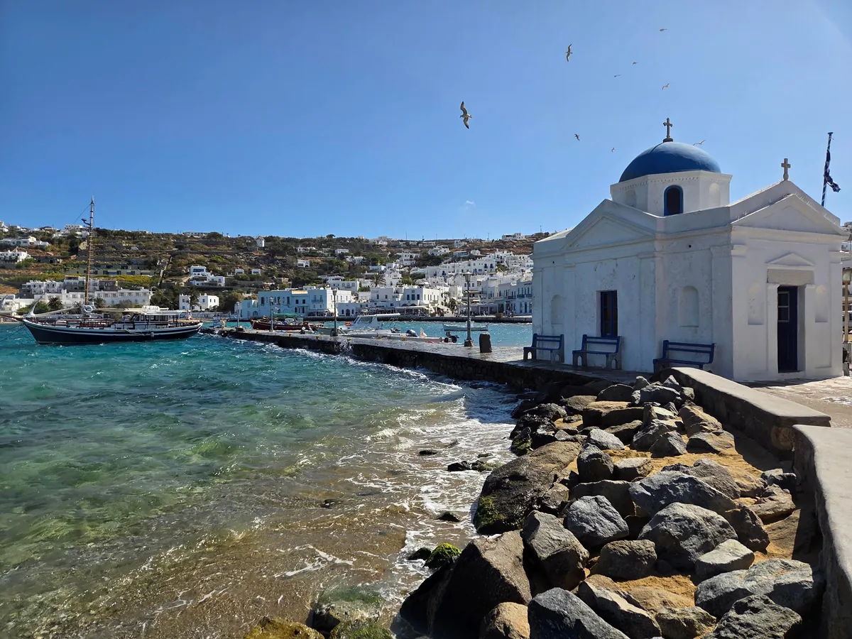 Greece somehow surpassed the huge hype, now one of my fav countries. Pics from Athens, Mykonos and Santorini.