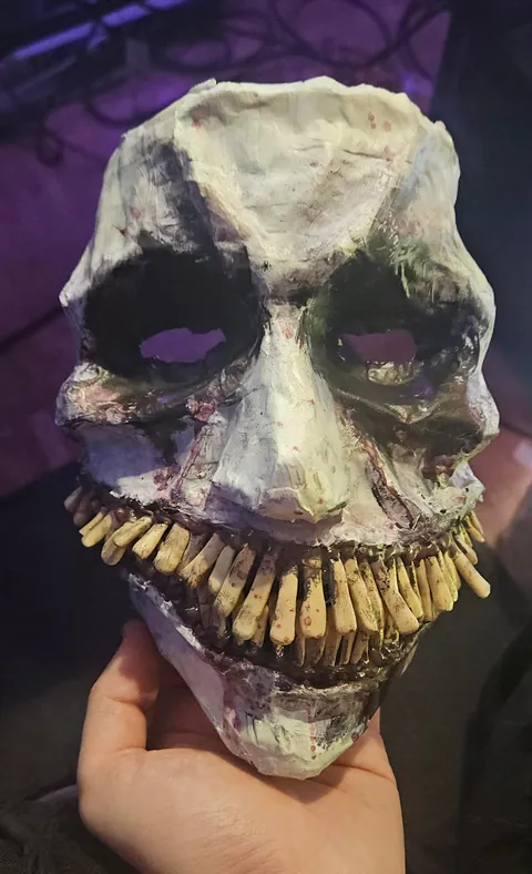 Halloween mask I did with Paper mache