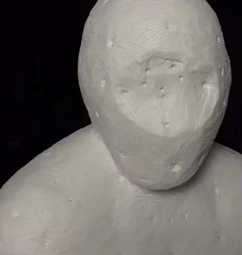 I have no idea how someone can even accomplish this level of detail.