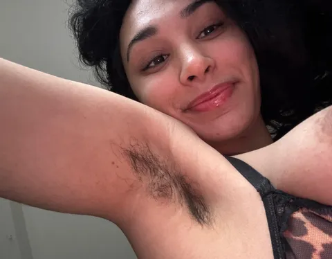 Put your tongue to good use with my hairy armpits