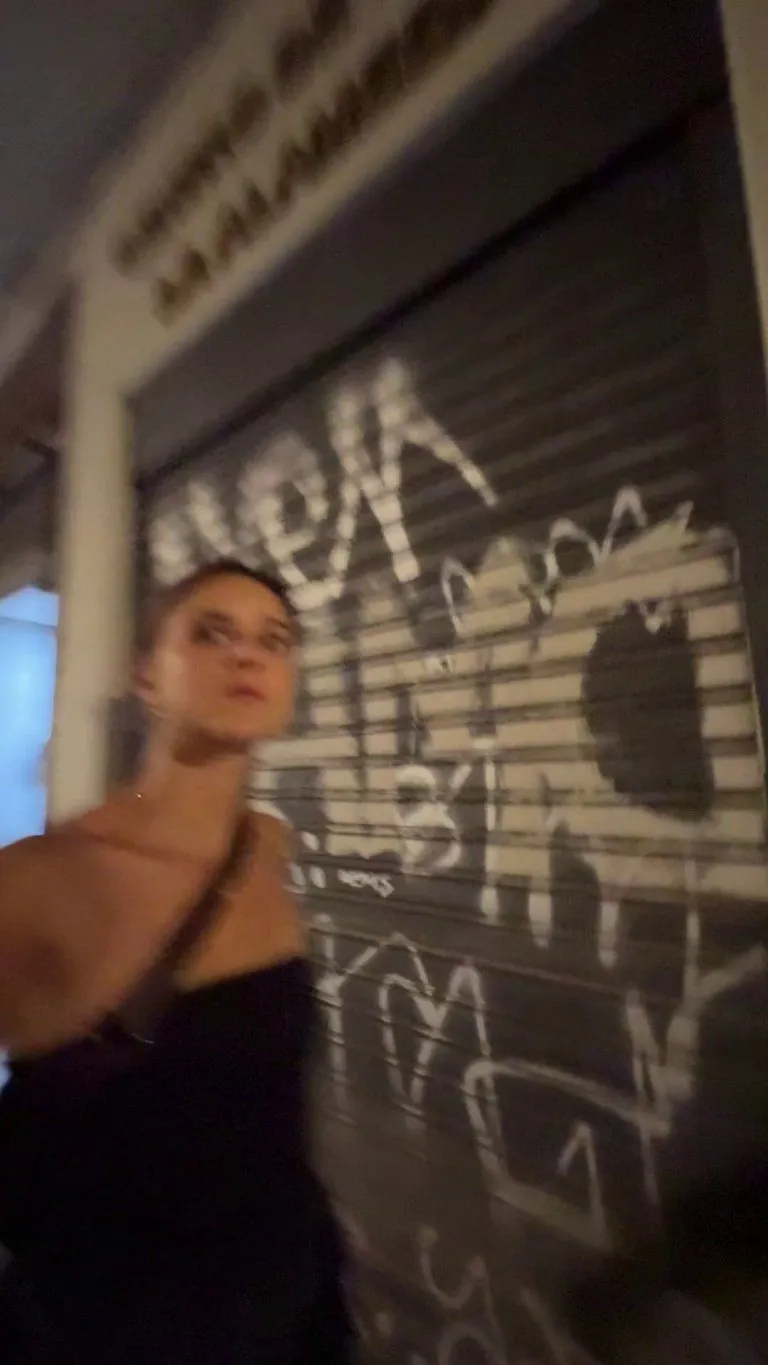 flashing barcelona at night!