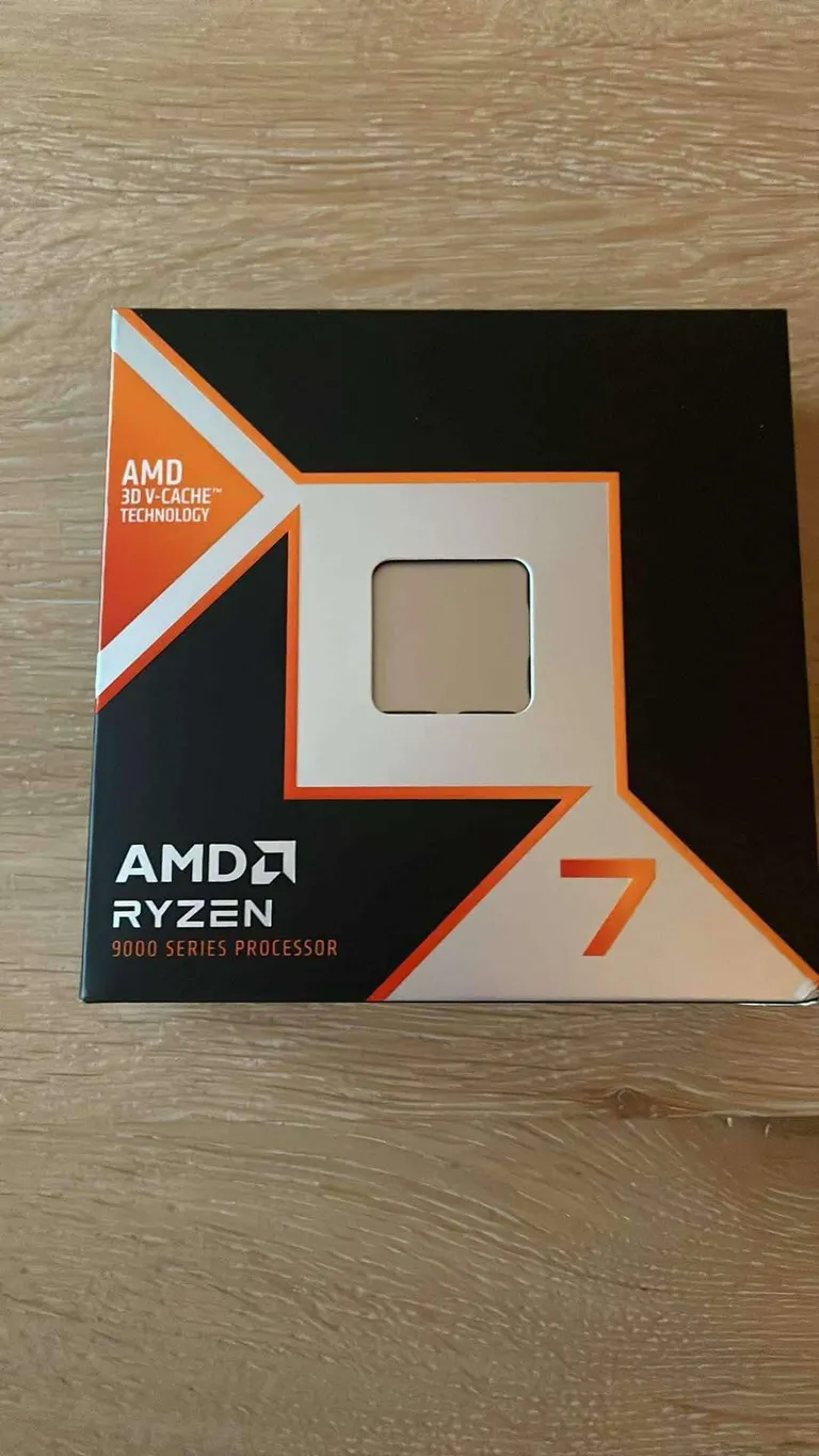 My friend his Ryzen 7 9800X3D came without the Ryzen logo.