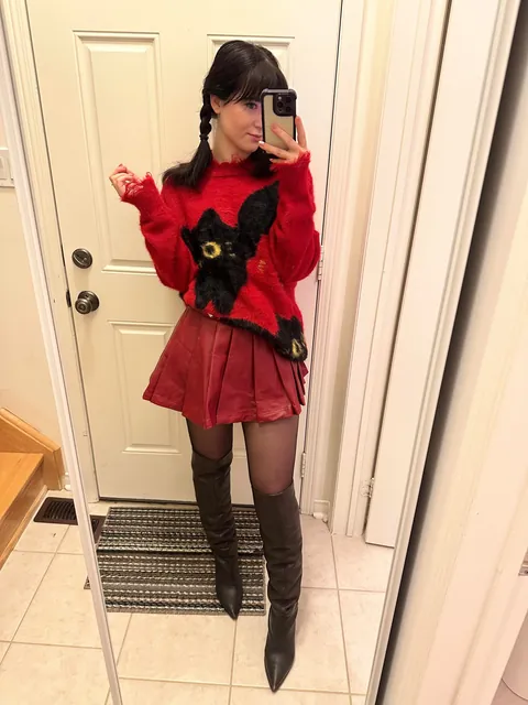 Which outfit is best?