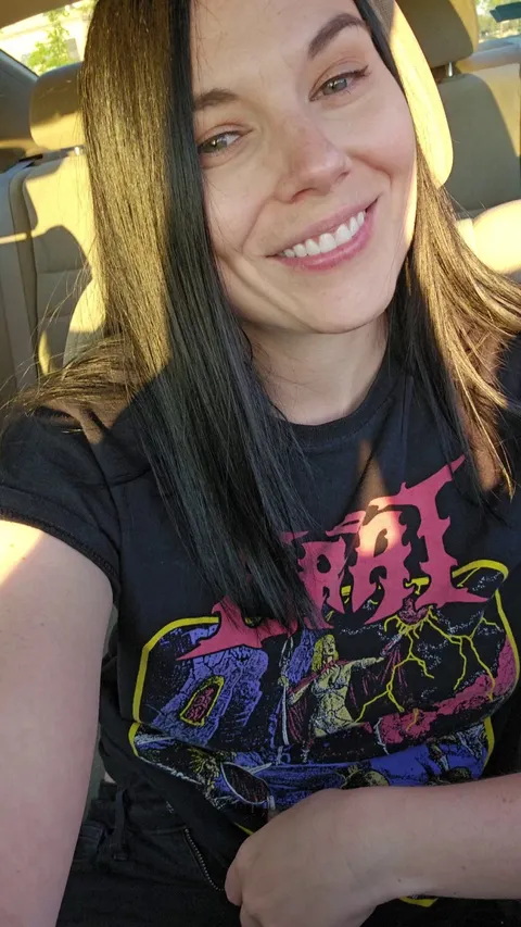 I love playing with my tits at the stoplight [GIF]