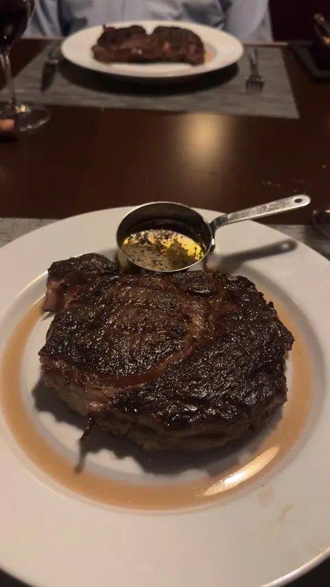 [I ate] Ribeye with black truffle butter