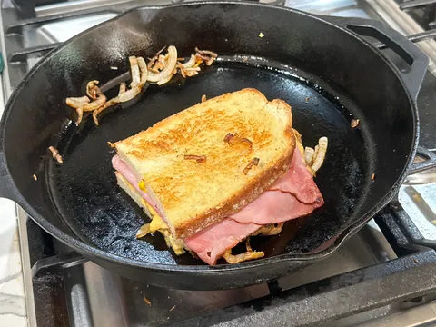 [homemade] hot ham and cheese