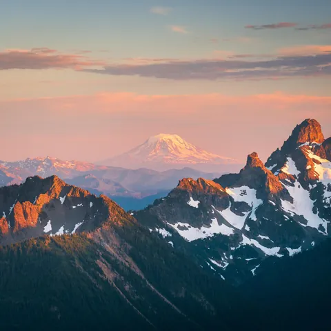 Pastel Sunsets over Washington’s Cascade Mountain Range [4667x4667][OC]