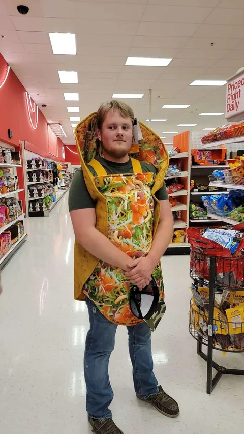 20M plumber from Arkansas Do your worst. Roast me.