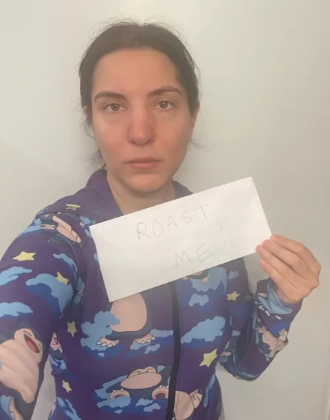 Got called ugly elf bitch on the night shift. Reminds me on when a man on the street called me snake eyed bitch. What else ya got? Almost 33F 💀