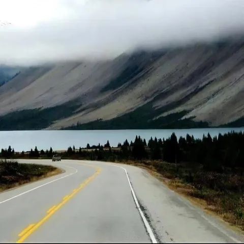 Each slide is only one picture