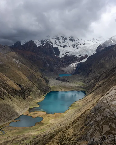 Laguna Jahuacocha, Peru [OC] [1600x2000]