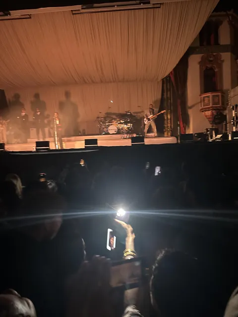 Got early to a concert just to have it ruined by someone recording themselves with flash during the whole show