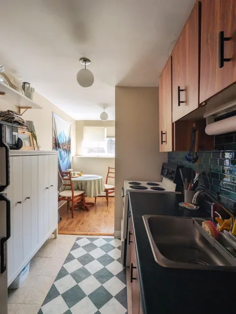 my cozy apartment kitchen