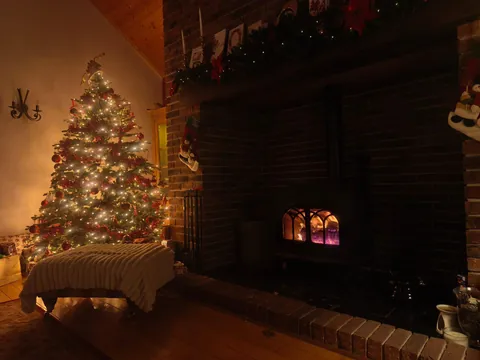 Yule blessings from Wales.