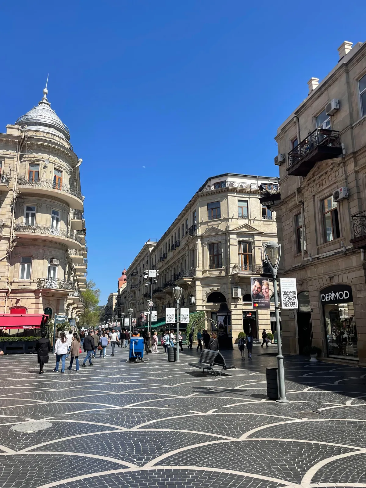 4 days in Beautiful Baku, Azerbaijan 