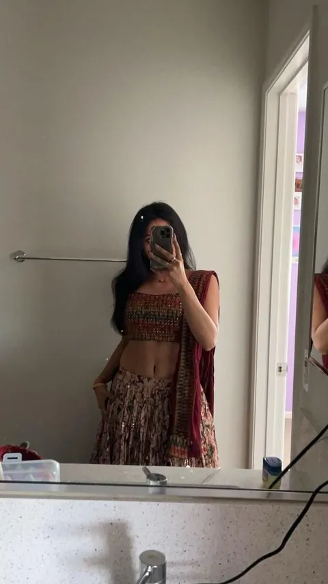 Do men like it when desi girls dress traditionally