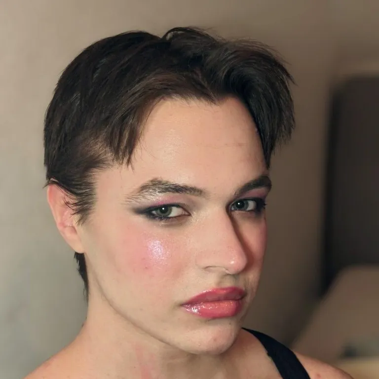 I put makeup on my boyfriend