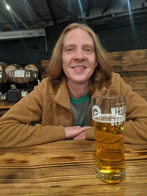 47F I love those “You Look Like” roasts. Lemme have it