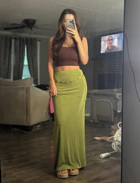 Loving this outfit!