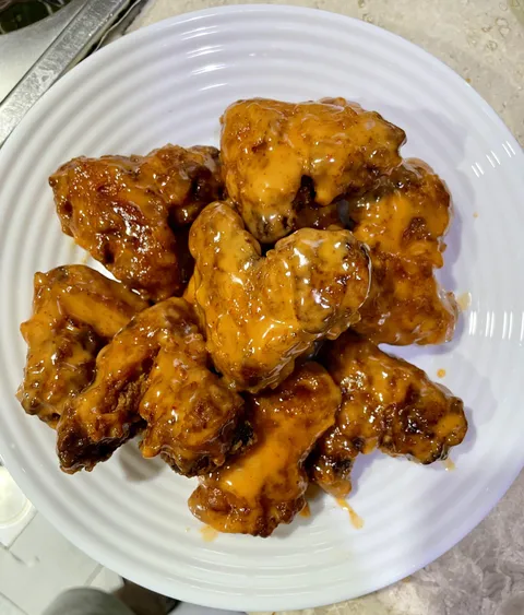 [homemade] dynamite chicken wings