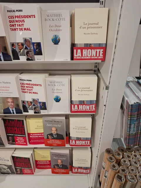 Vu à la Fnac Montparnasse à Paris
