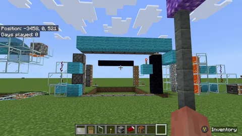Redstone builds a home