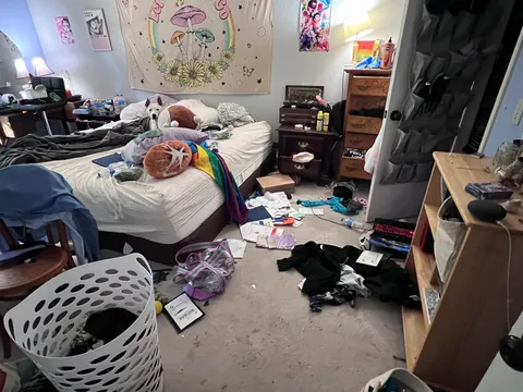 (OC) I did it 😭 I cleaned my depression room