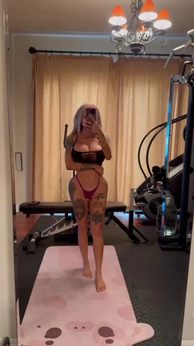 Hehe… my brain’s all fuzzy but my body knows exactly what it wants