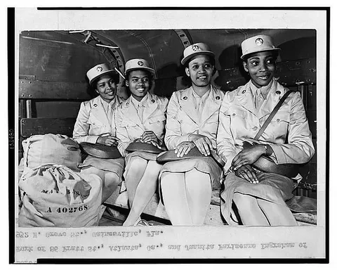 World War II, 1940s: The Pictures They Don't Often Show...