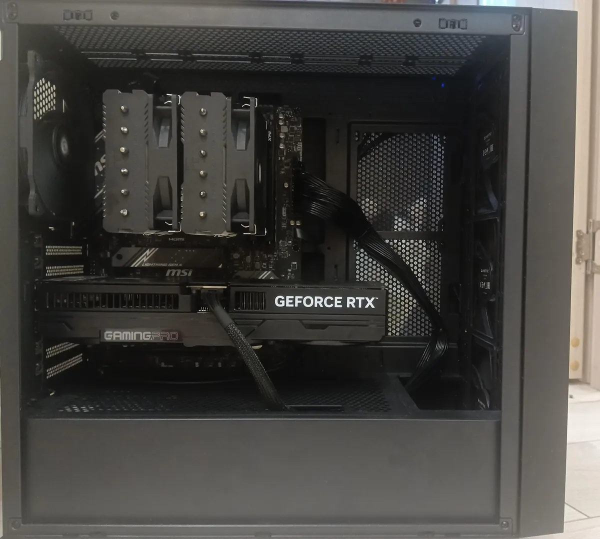 Finally built my first gaming PC