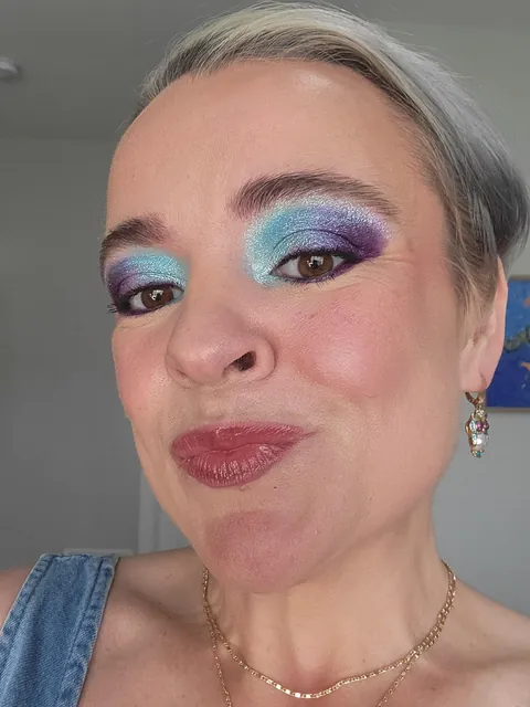 Mermaid eyeshadow