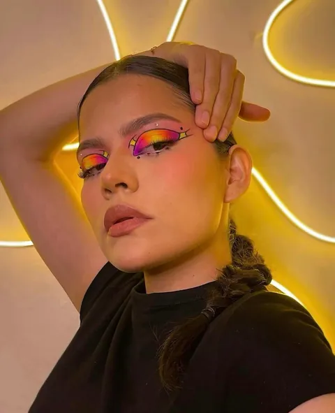 I bought these neon pigments and this is how it turned out—what do you think?