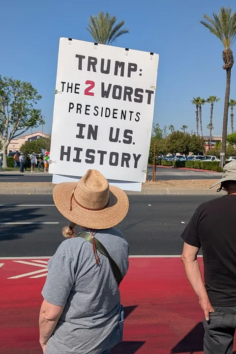 [OC] Fresno sez No Kings!