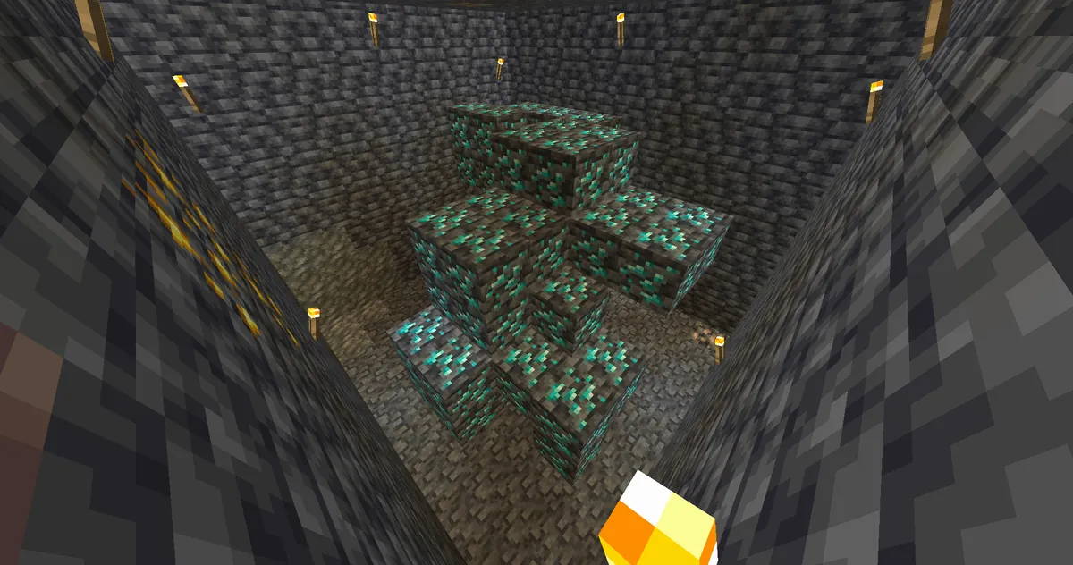 I found a 44 diamond ore vein! 