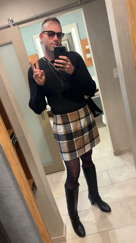 Black Friday shopping outfit ✨