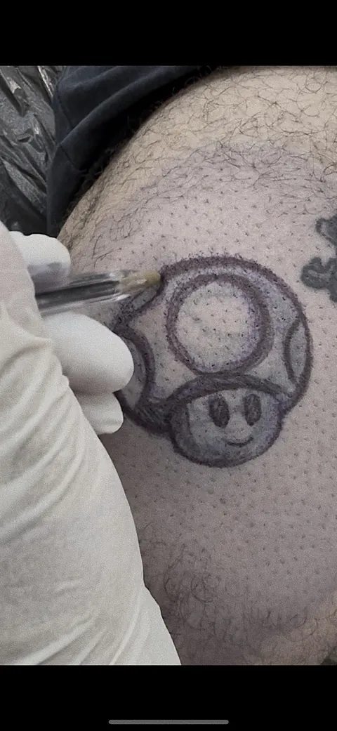 A little test: My customer wanted to see how different colours settled into his skin, so we tested it in a Toad!