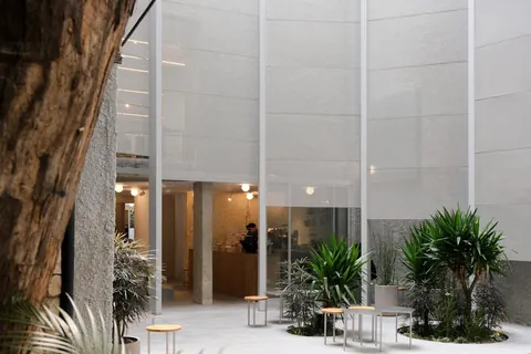 Store With A Gap by Studio Cadena