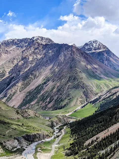 10 days in Kirghizistan with a 4WD