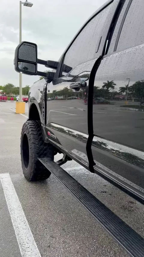 Hopefully you wouldn’t mind taking me shopping dressed like this