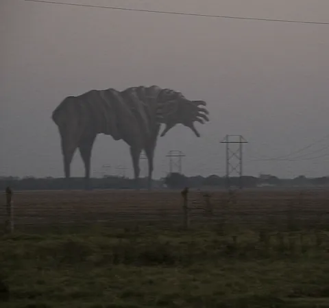 The amazing yet daunting giants of Trevor Henderson style artwork