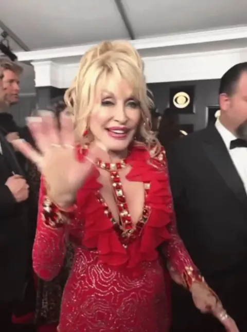 Dolly Parton (RIP) made the world a better place.