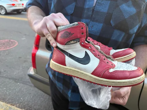 Co-worker has a friend who inherited these from his aunt. They are real. How much should I pay for them?