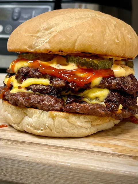 [Homemade] cheese burger