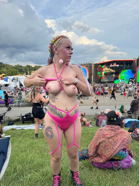 i got caught flashing at the festival