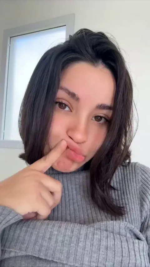 I love showing off my short hair...